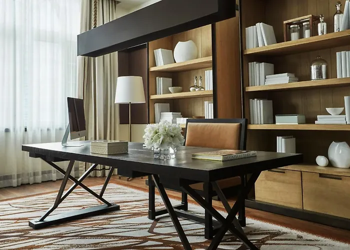 Hotel Four Seasons 5*
