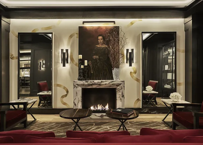Four Seasons Hotel 5*