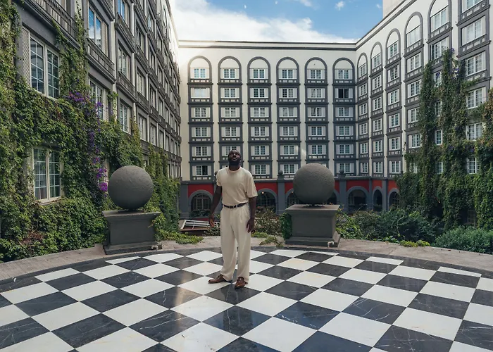 Hotel Four Seasons
