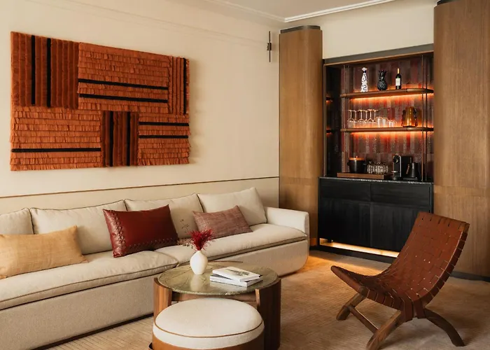 Four Seasons 5*