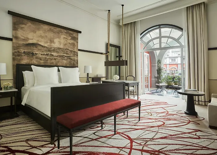 Hotel Four Seasons 5*